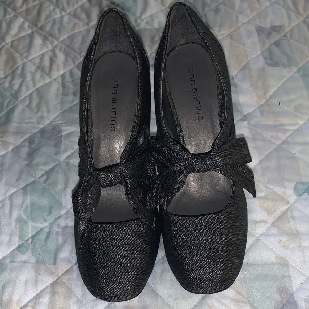 Ann Marino Charcoal GreyWomen's Shoes with Bow Detail